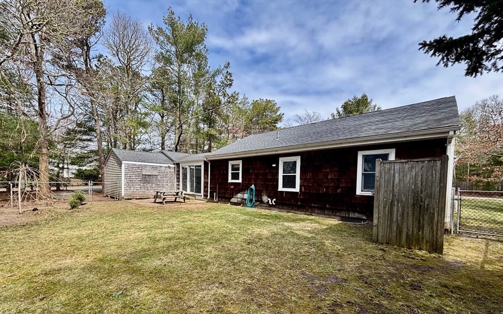 Single Family Residence at 351 Swift Ave, Barnstable MA 02655, photo 23 of 24