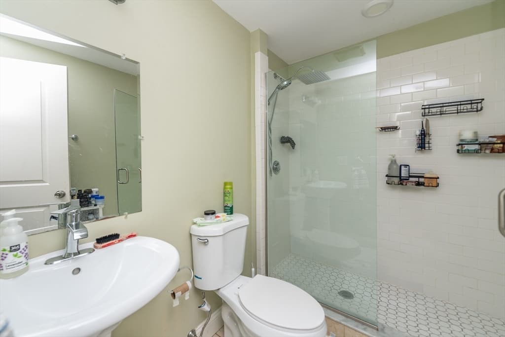 5+ Family - 5+ Units Side by Side at 10 Roxbury Street, Boston MA 02119, Boston, photo 11 of 20