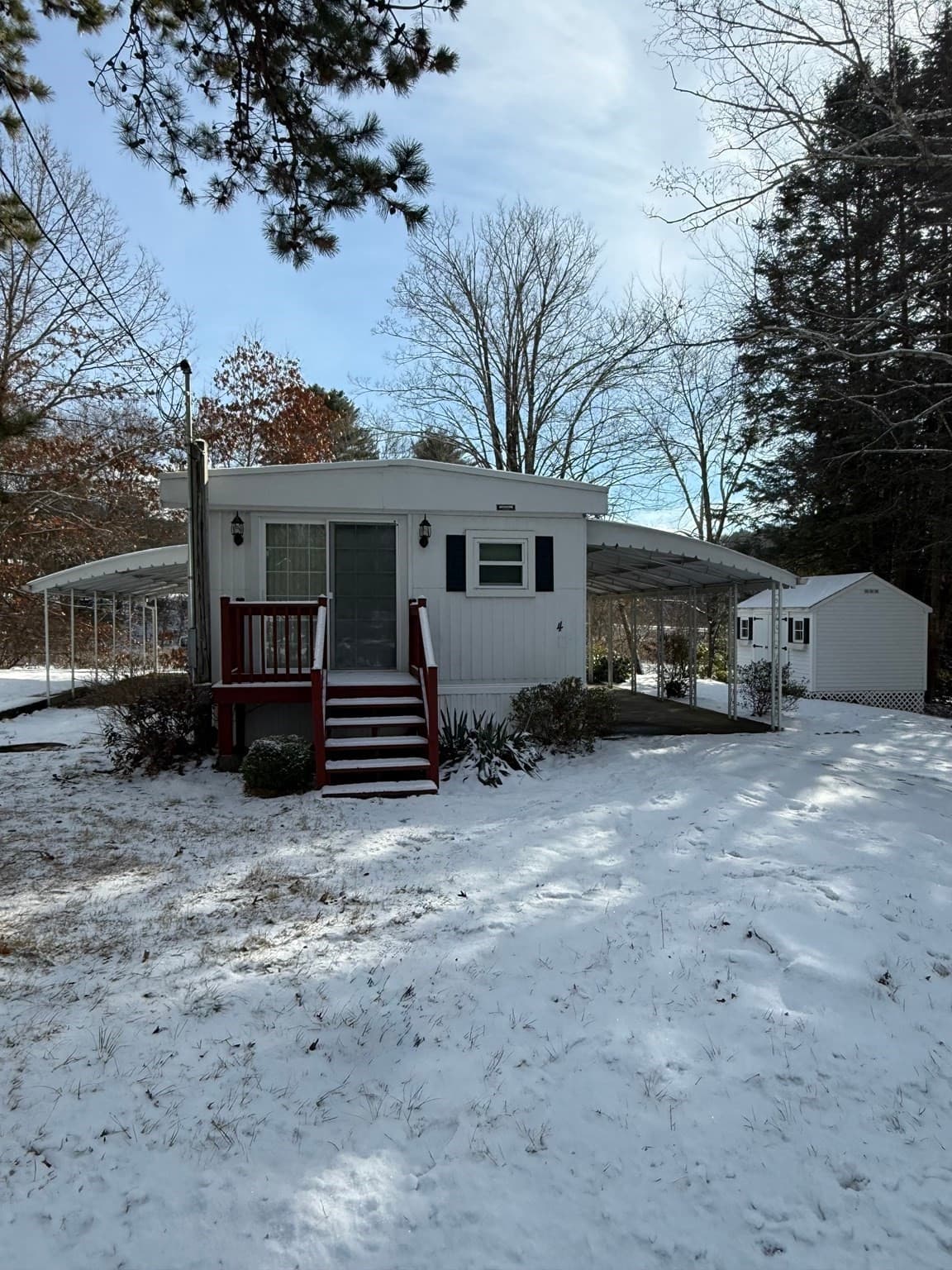 Mobile Home at 4 Center Street, Brimfield MA 01010, photo 3 of 16