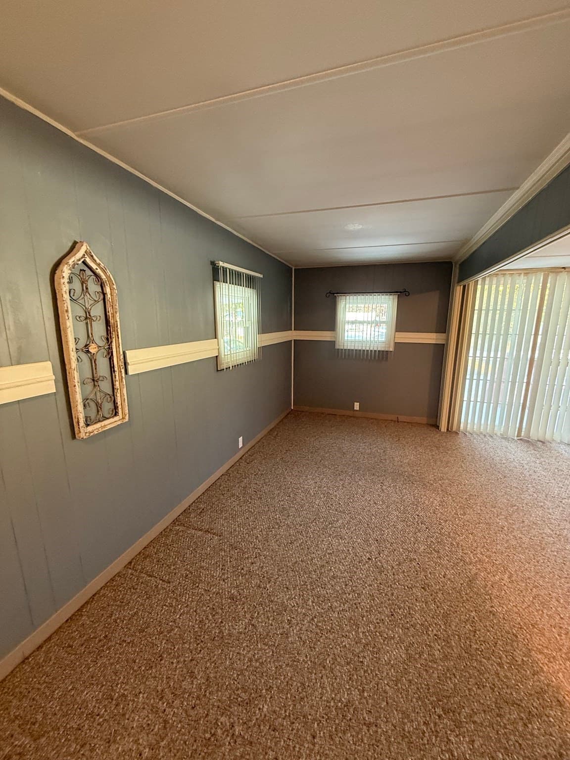 Mobile Home at 4 Center Street, Brimfield MA 01010, photo 4 of 16