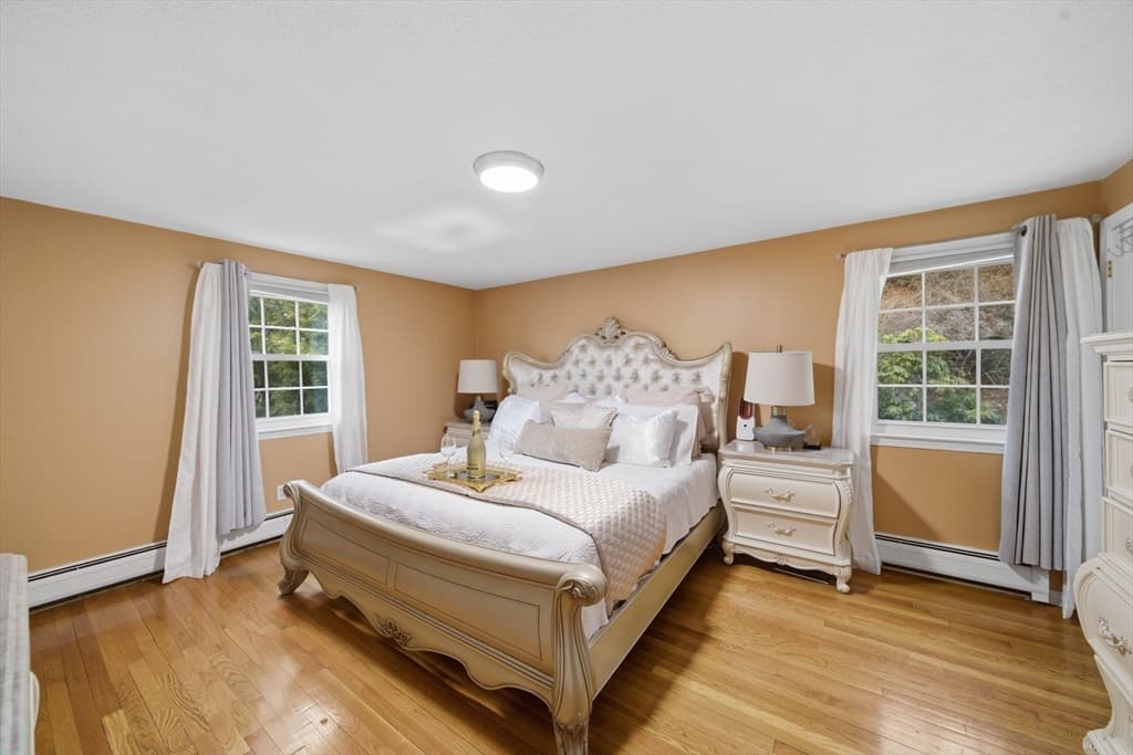 Single Family Residence at 24 Juniper Dr, Saugus MA 01906, photo 12 of 19