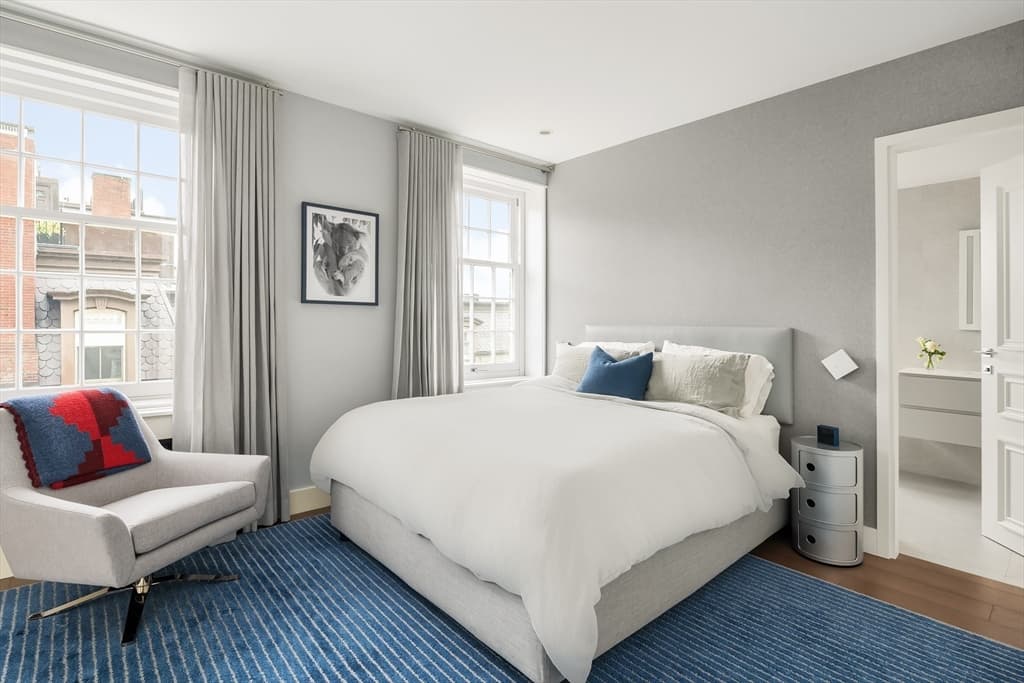 Condominium at 41 Mt Vernon Street # V, Boston MA 02108, photo 17 of 23