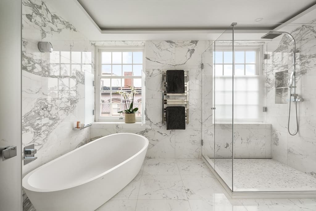 Condominium at 41 Mt Vernon Street # V, Boston MA 02108, photo 15 of 23