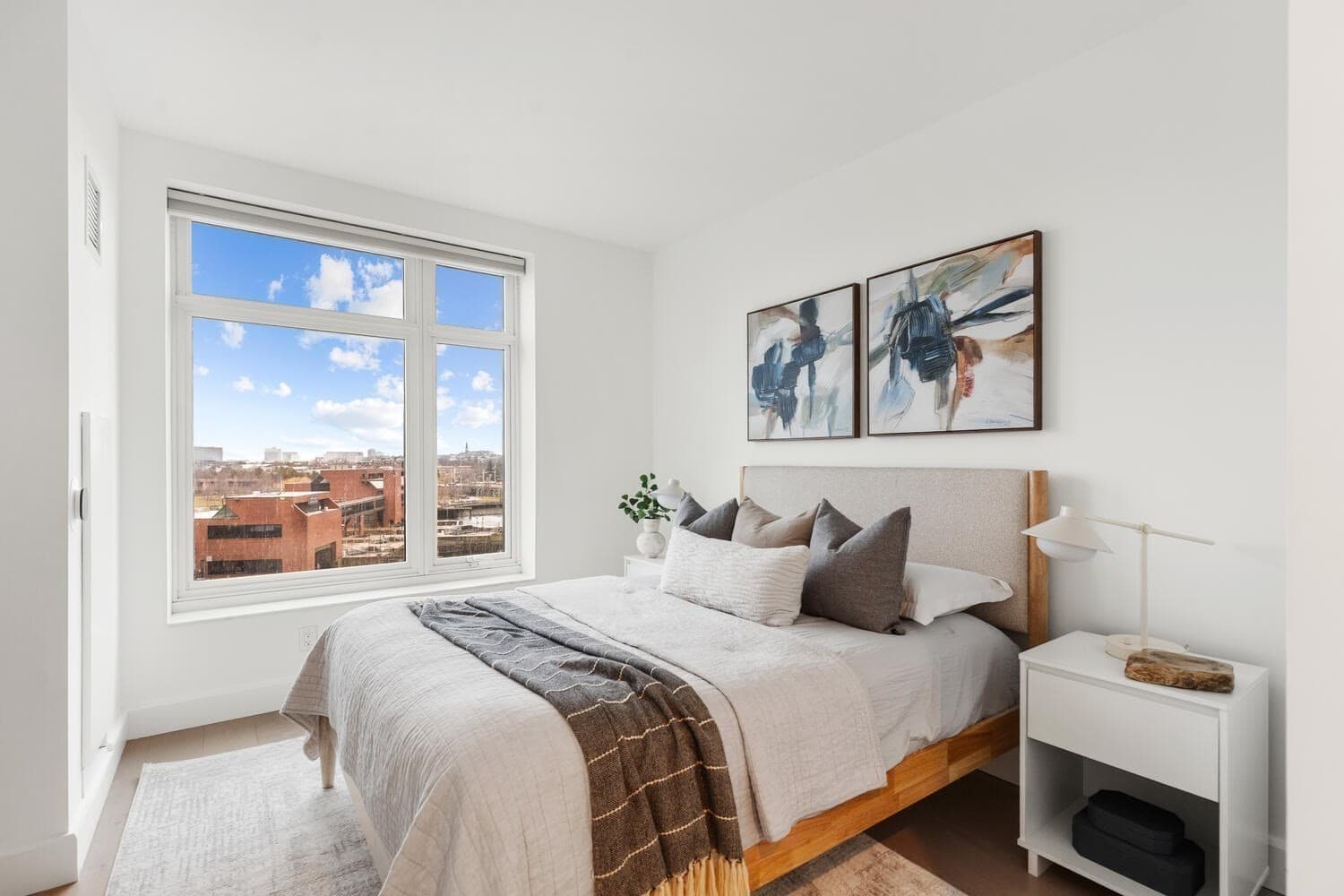Condominium at 100 Lovejoy Wharf # 8H, Boston MA 02114, photo 9 of 26