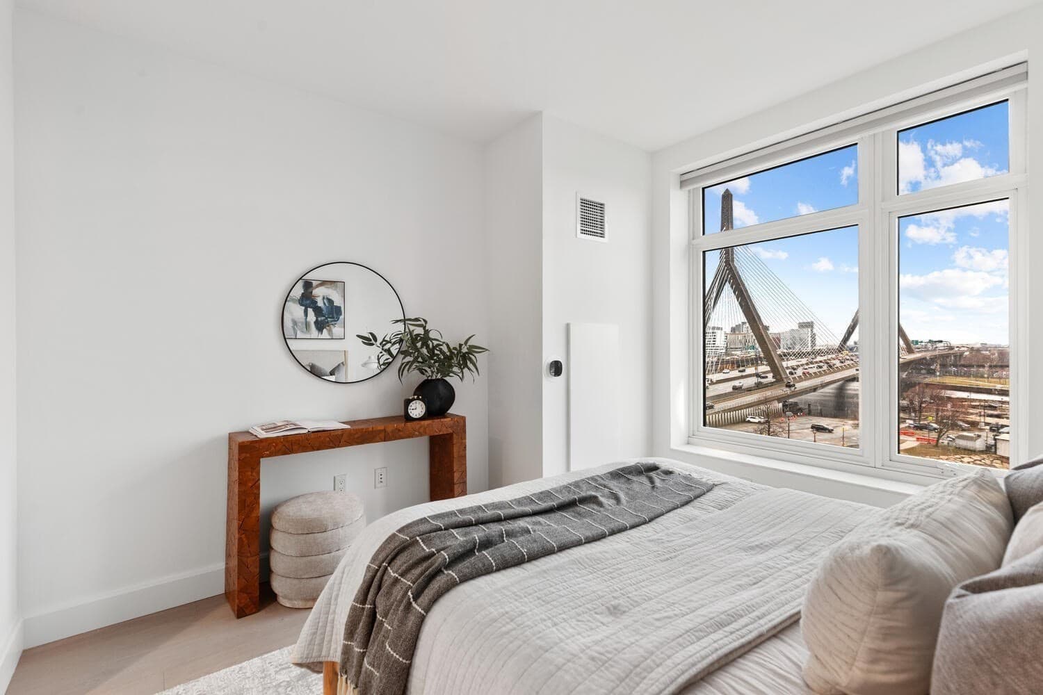 Condominium at 100 Lovejoy Wharf # 8H, Boston MA 02114, photo 10 of 26