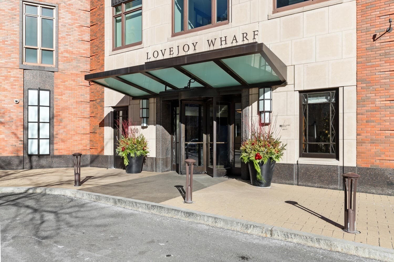 Condominium at 100 Lovejoy Wharf # 8H, Boston MA 02114, photo 14 of 26