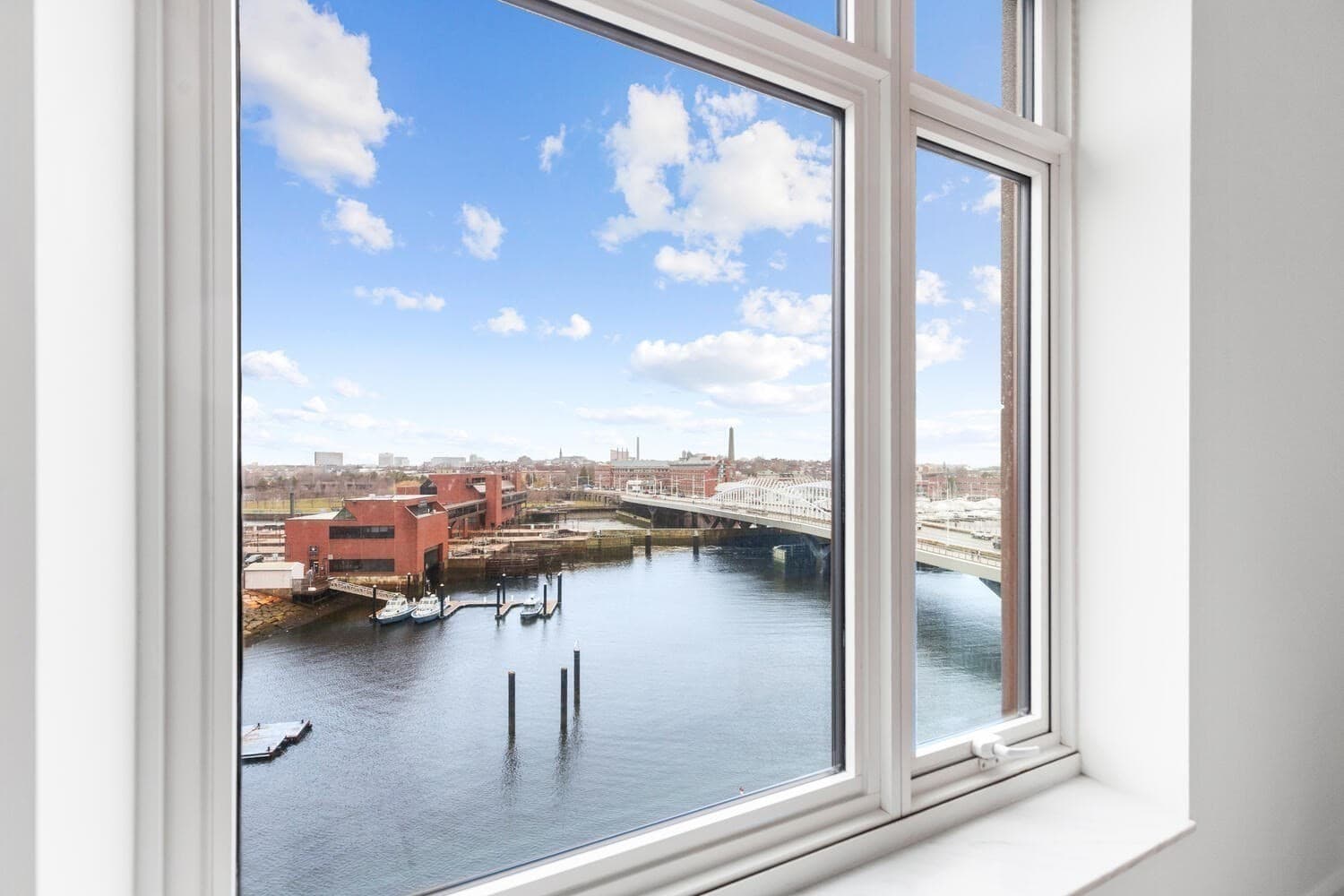 Condominium at 100 Lovejoy Wharf # 8H, Boston MA 02114, photo 11 of 26