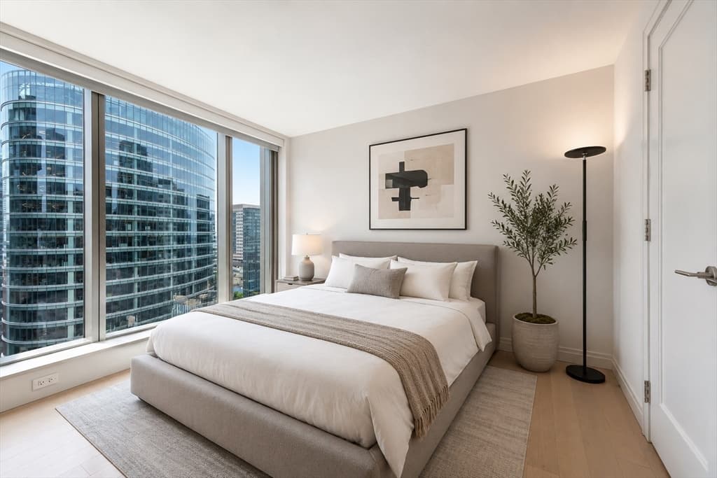 Condominium at 135 Seaport Blvd # 1607, Boston MA 02210, photo 3 of 17