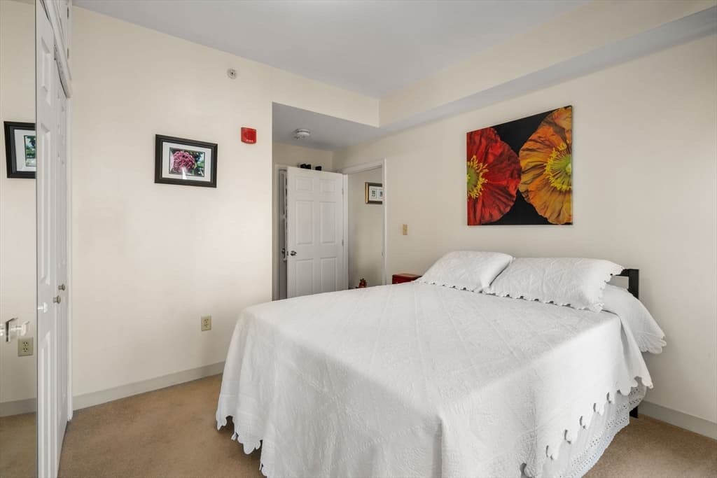 Condominium at 1 Nassau St # 1103, Boston MA 02111, photo 3 of 16