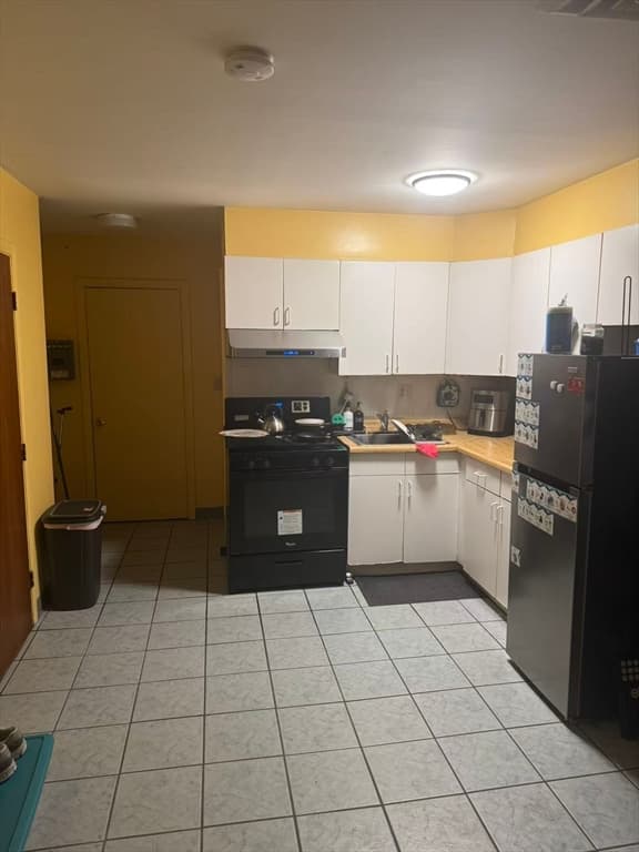 5+ Family - Rooming House at 65-65A Beach Street, Boston MA 02111, photo 7 of 13