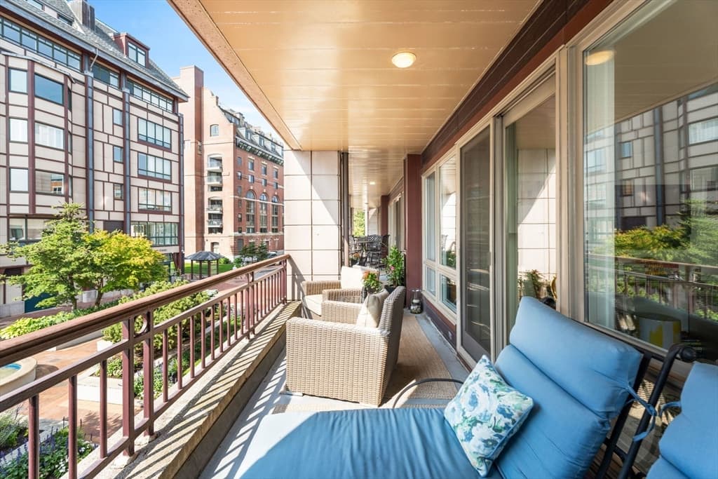 Condominium at 50 Battery St # 104, Boston MA 02109, photo 33 of 39