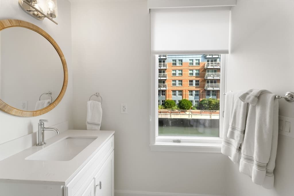 Condominium at 50 Battery St # 104, Boston MA 02109, photo 31 of 39
