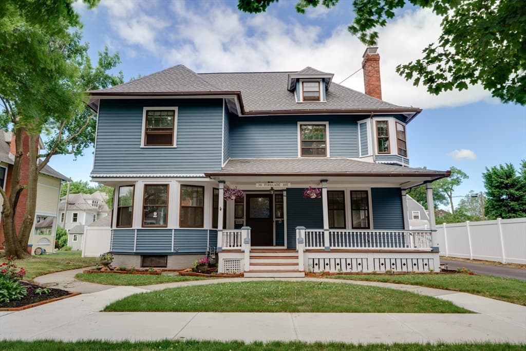 30 Firglade Ave, Springfield MA 01108