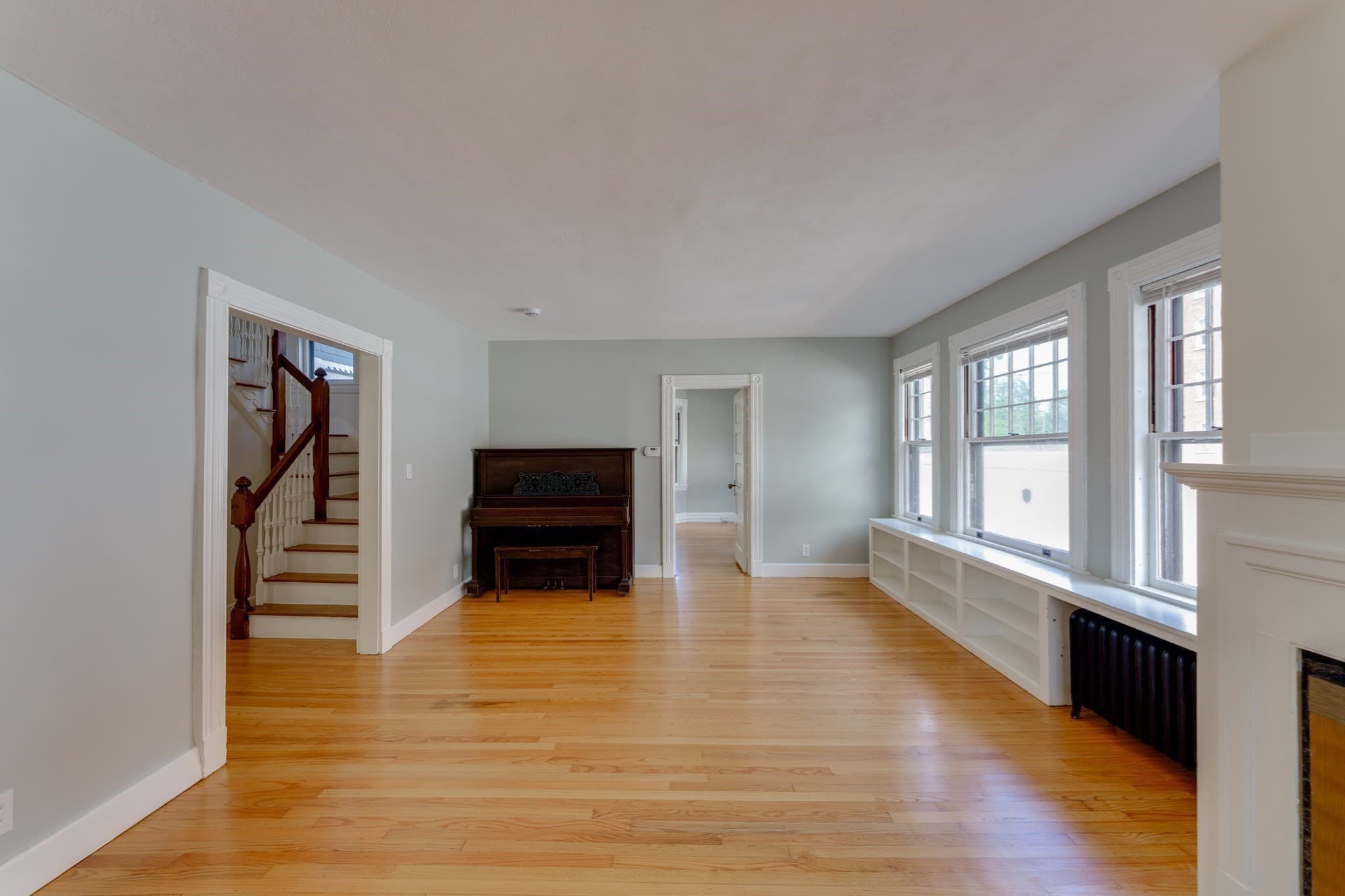 Single Family Residence at 30 Firglade Ave, Springfield MA 01108, Springfield, photo 9 of 29