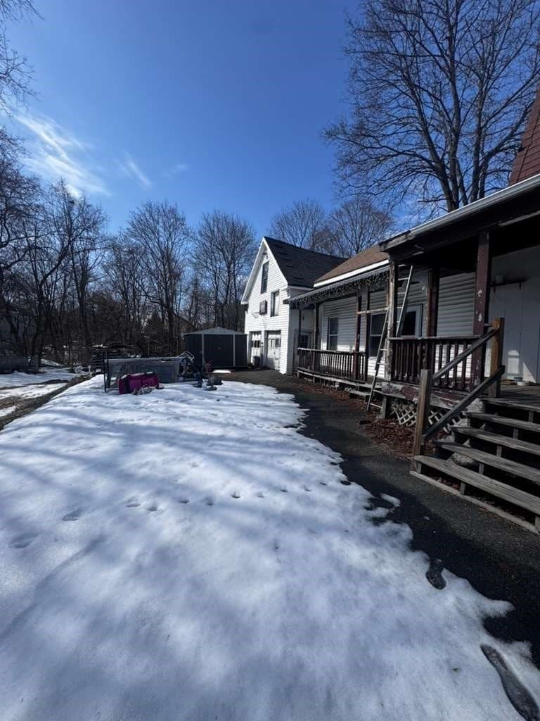Multi Family at 21 Park St, Athol MA 01331, photo 7 of 8