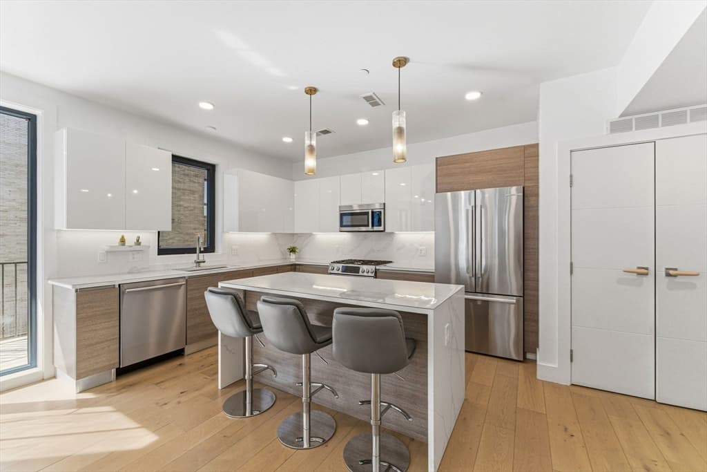 Condominium at 30 Penniman Rd # 302, Boston MA 02134, photo 3 of 28