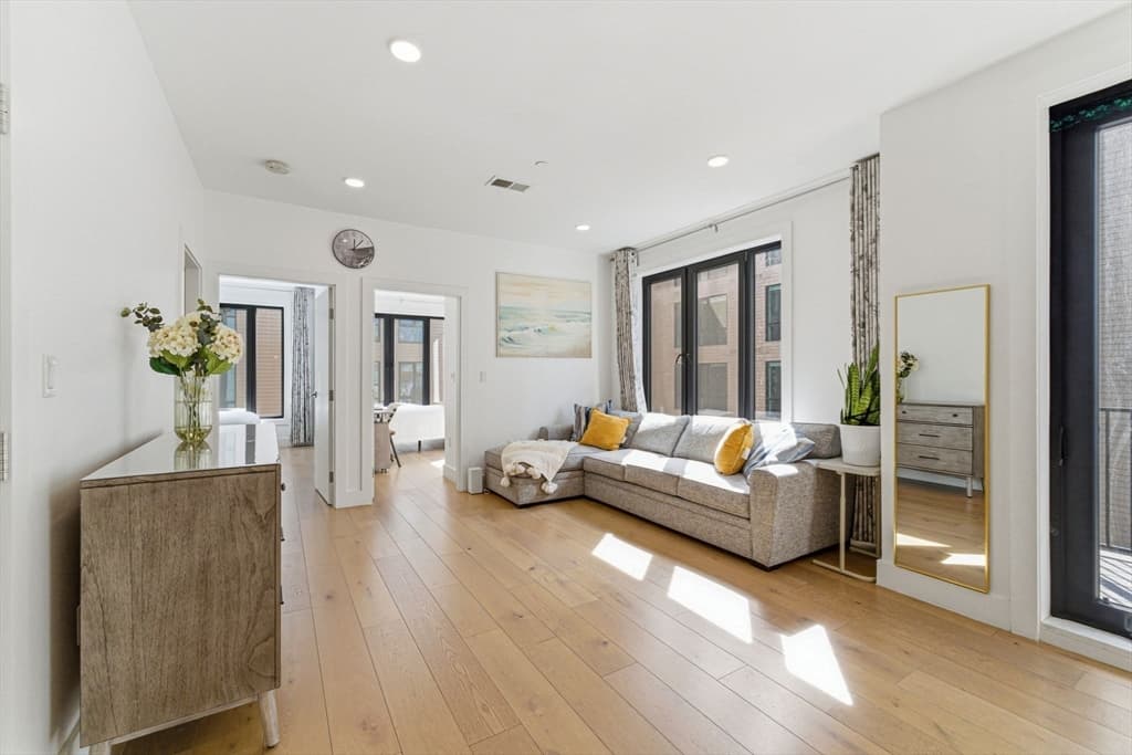 Condominium at 30 Penniman Rd # 302, Boston MA 02134, photo 8 of 28