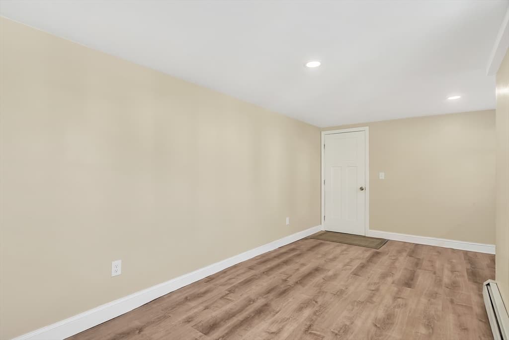 4 Family at 708-710 Central St, Lowell MA 01852, Lowell, photo 11 of 41