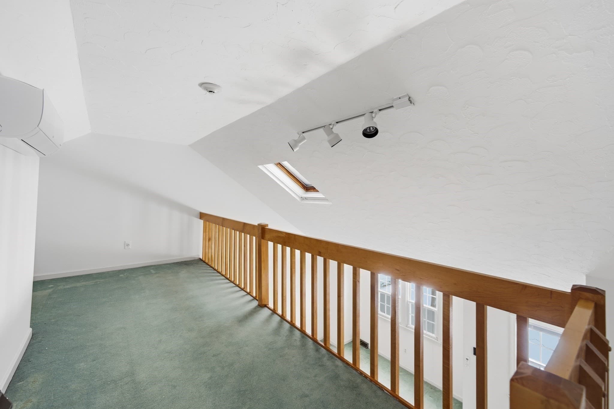 Condominium at 551 Hildreth St # 21, Dracut MA 01826, photo 15 of 23