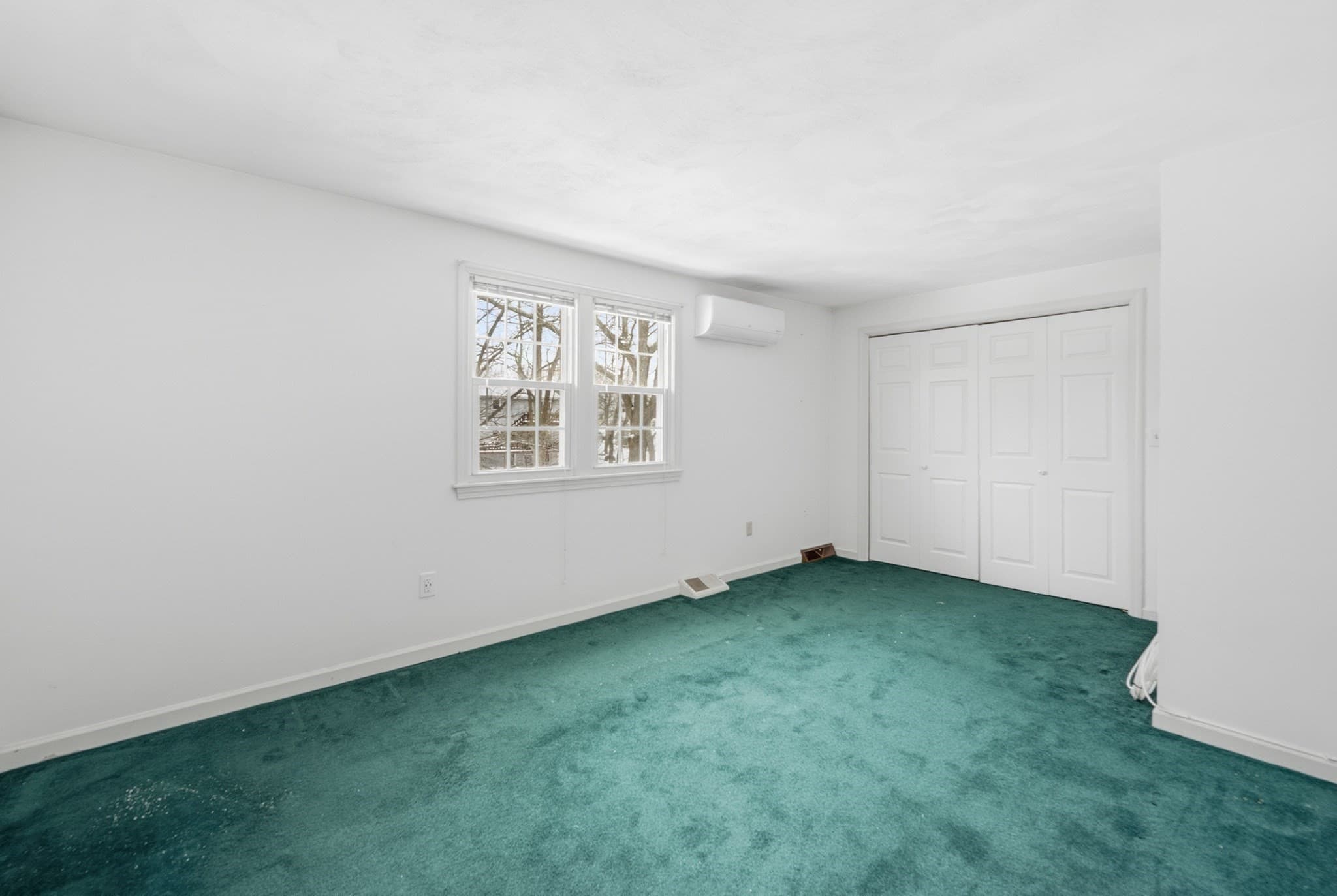 Condominium at 551 Hildreth St # 21, Dracut MA 01826, photo 8 of 23
