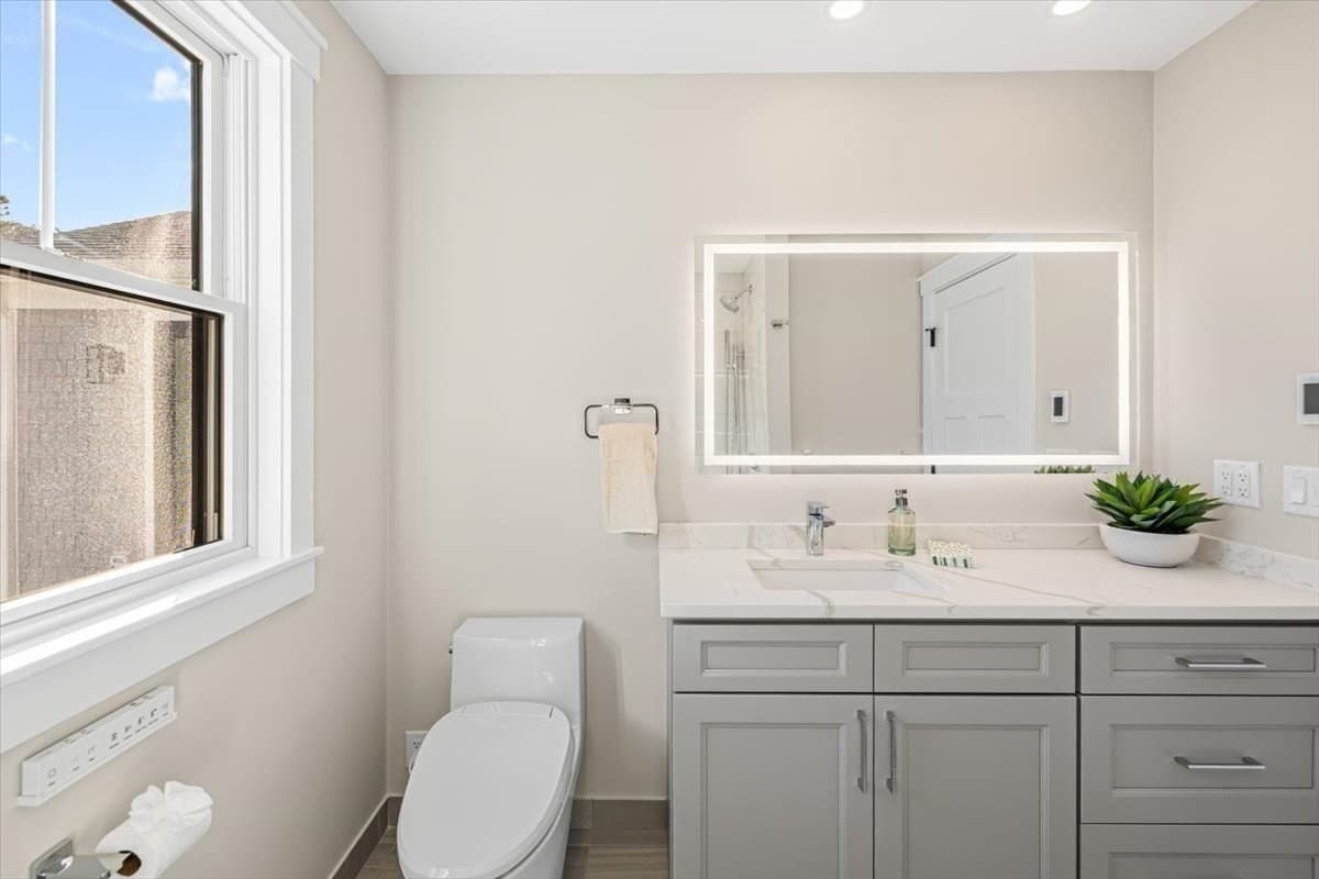 Single Family Residence at 58 Old Chatham Rd, Brewster MA 02631, photo 17 of 40