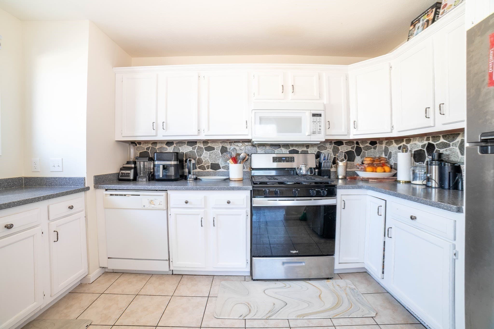 Condominium at 26 Mahogany Run # 26, Leominster MA 01453, photo 19 of 30