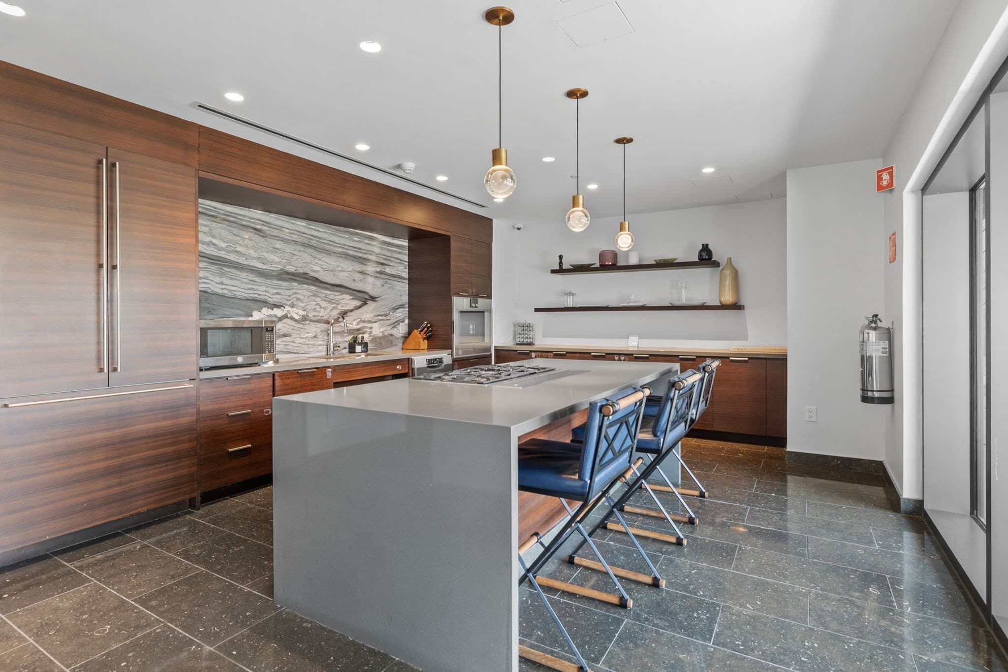 Condominium at 300 Pier 4 Blvd # 8E, Boston MA 02210, photo 23 of 30