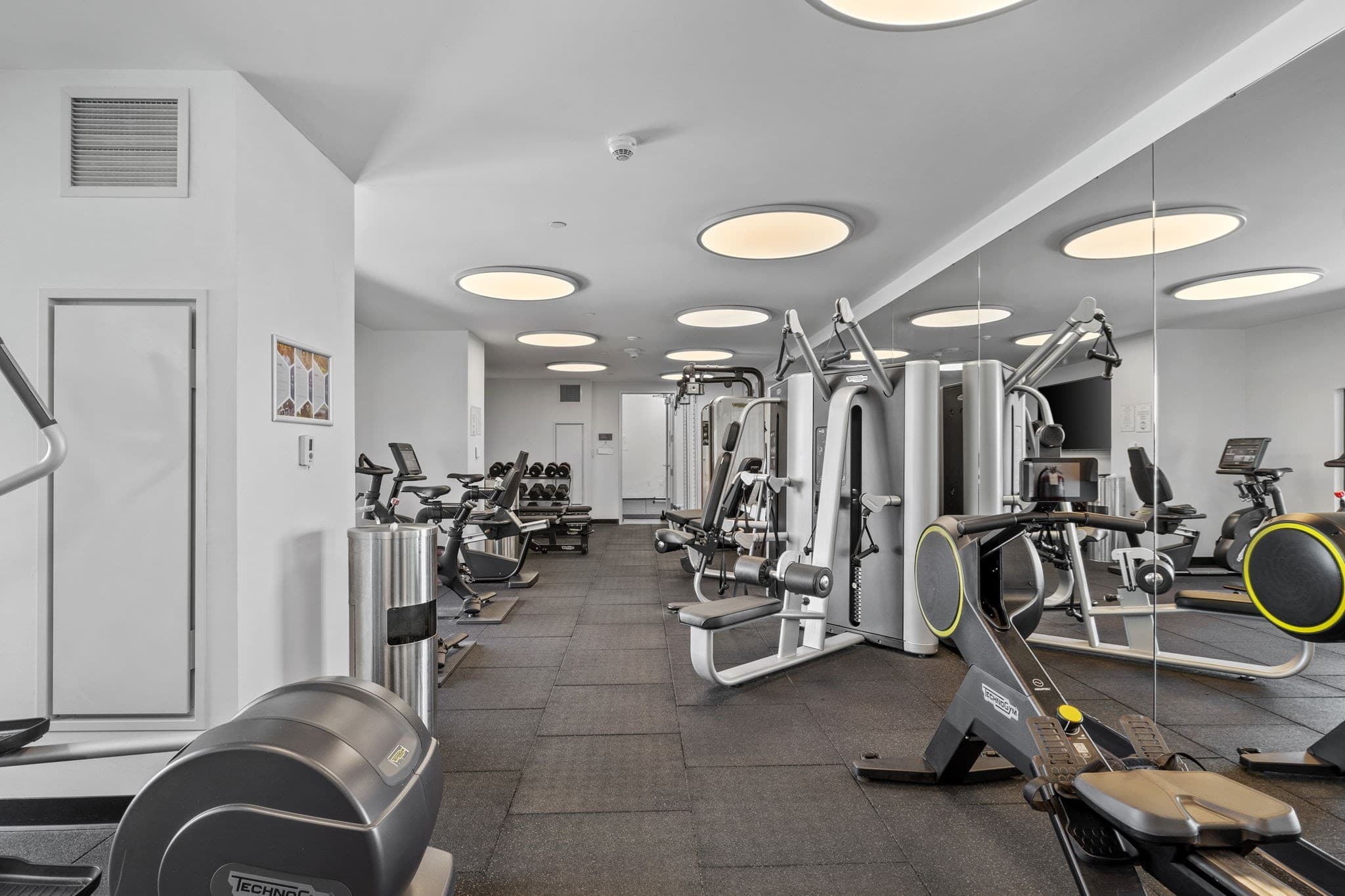 Condominium at 300 Pier 4 Blvd # 8E, Boston MA 02210, photo 27 of 30