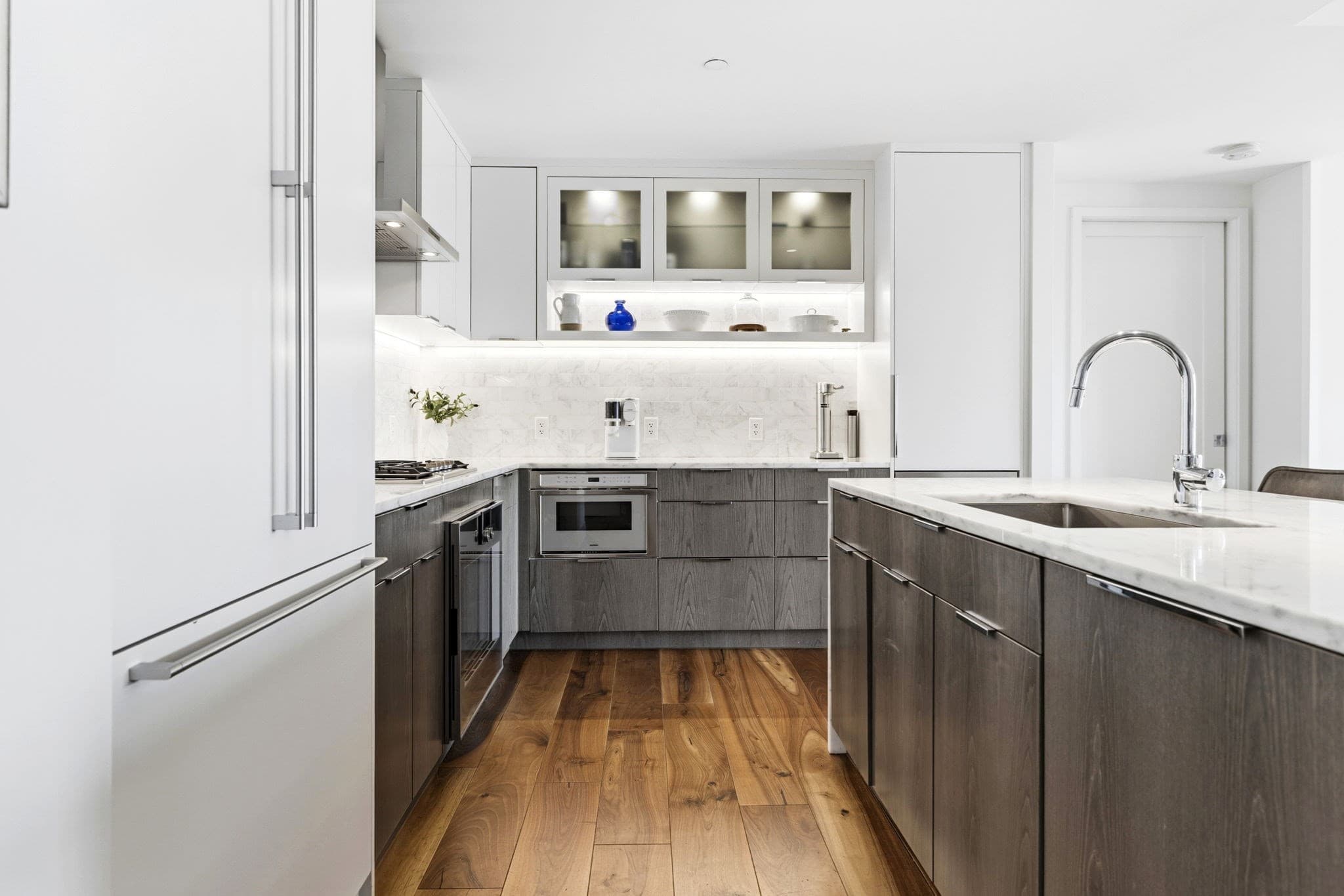 Condominium at 300 Pier 4 Blvd # 8E, Boston MA 02210, photo 9 of 30