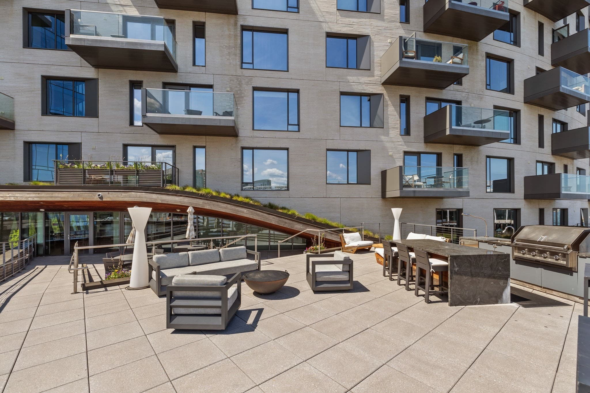Condominium at 300 Pier 4 Blvd # 8E, Boston MA 02210, photo 21 of 30