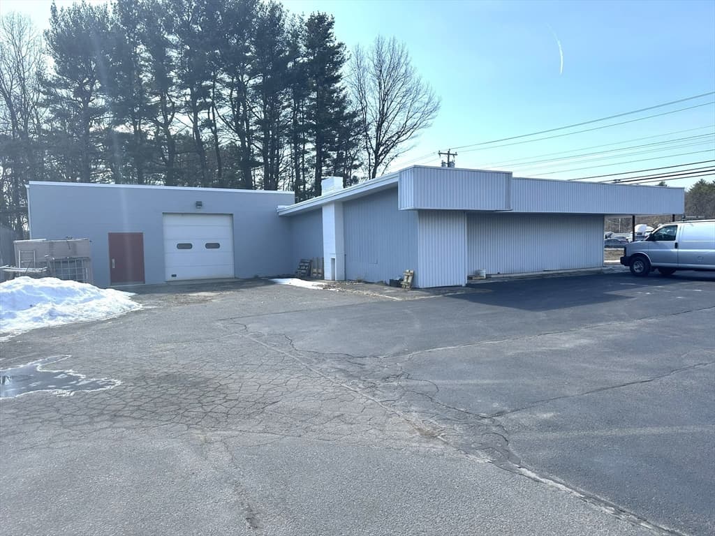 Commercial Sale at 901 Southampton Rd, Westfield MA 01085, photo 3 of 10