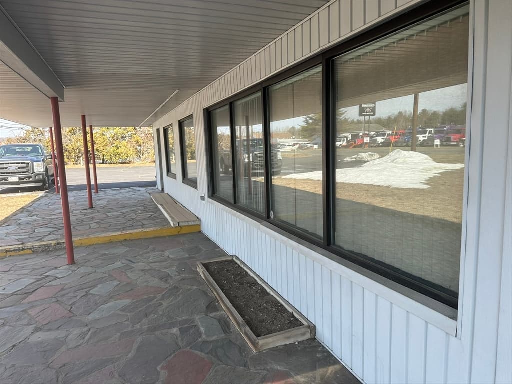 Commercial Sale at 901 Southampton Rd, Westfield MA 01085, photo 5 of 10
