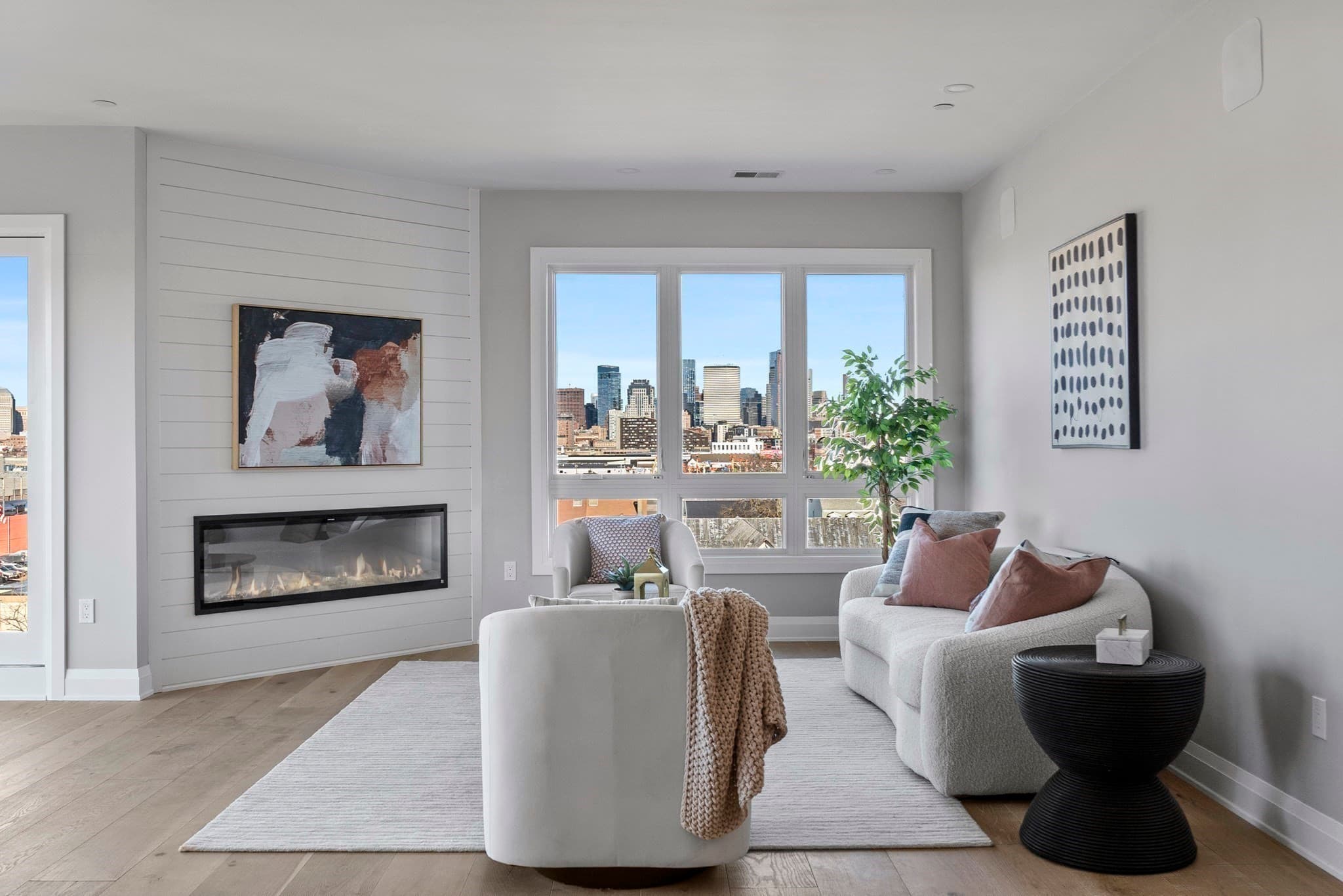 Condominium at 44 Ellery St, Boston MA 02127, photo 9 of 21
