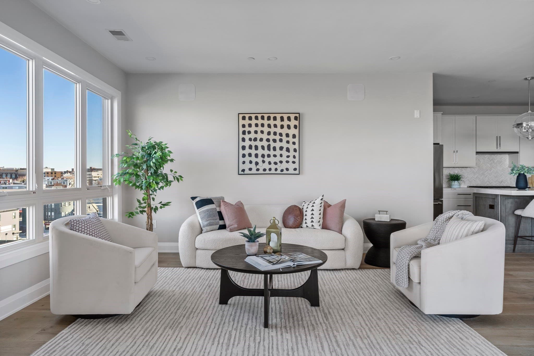 Condominium at 44 Ellery St, Boston MA 02127, photo 10 of 21