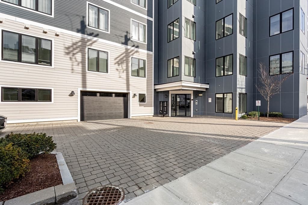 Condominium at 150 Hancock St # 101, Quincy MA 02171, photo 18 of 33