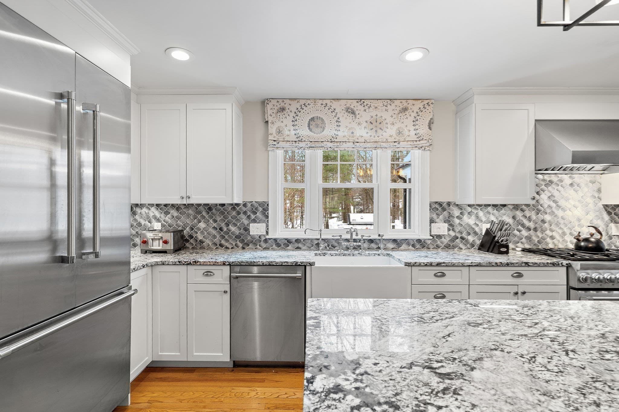 Single Family Residence at 48 Chanticleer Road, Sudbury MA 01776, photo 5 of 37