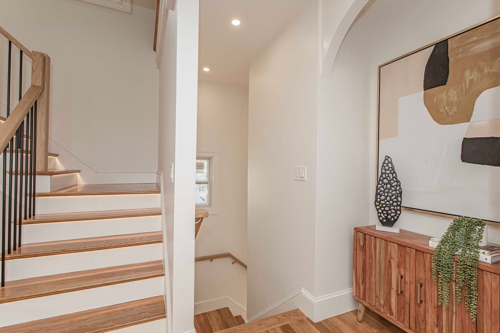 Multi Family at 123 Mt Vernon Street, Newton MA 02465, Newton, photo 13 of 33