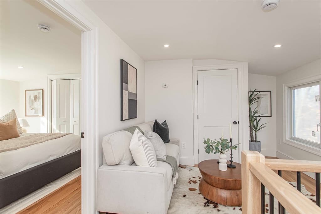 Condominium at 123 Mt Vernon Street # 1, Newton MA 02465, photo 30 of 36