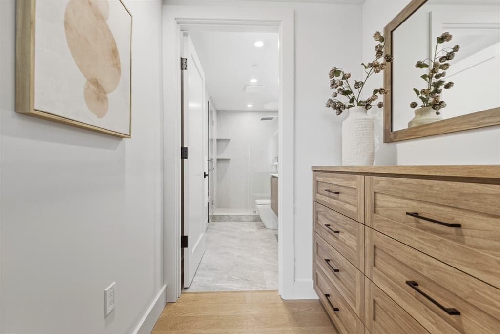 118 B Street # 204, Boston MA 02127 photo 6
