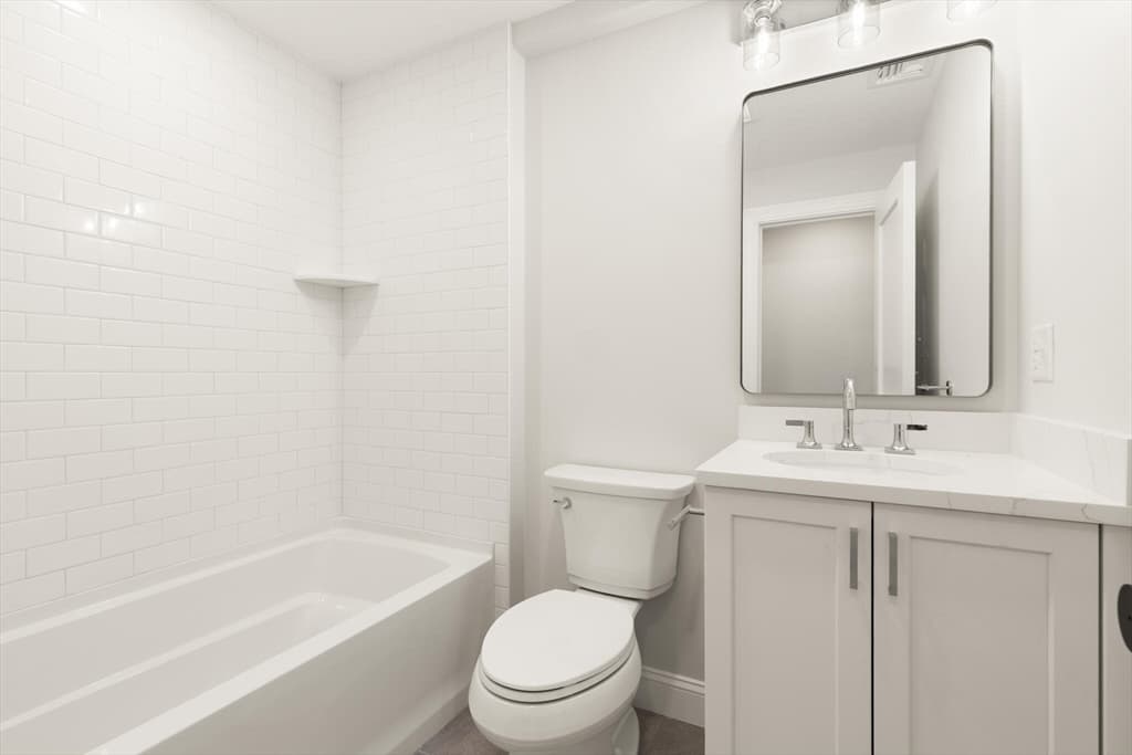 Condominium at 156-158 Waverley Street # 156, Belmont MA 02478, Belmont, photo 17 of 29