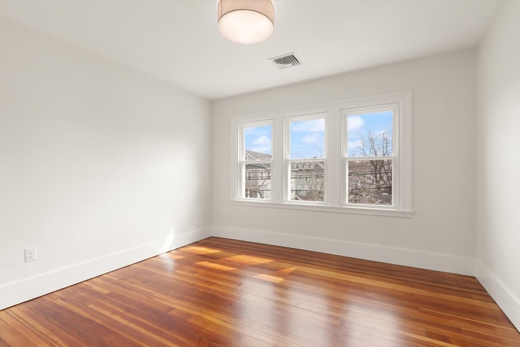 Condominium at 156-158 Waverley Street # 156, Belmont MA 02478, Belmont, photo 18 of 29