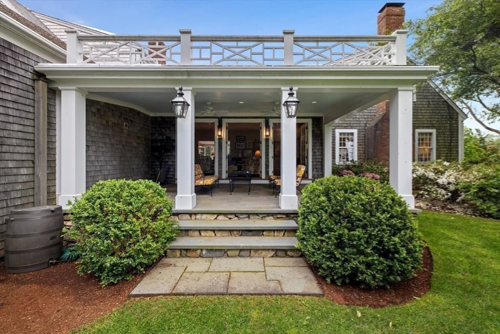 39 Bay Pond Rd, Duxbury MA 02332 photo 3