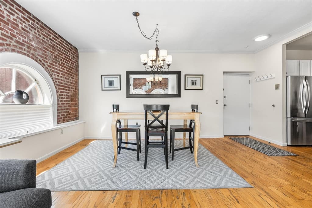 Condominium at 106 13th St # 202, Boston MA 02129, Boston, photo 3 of 12