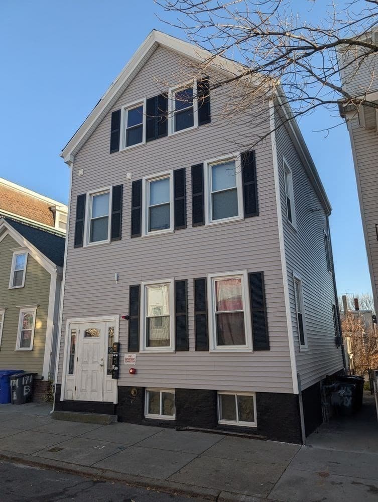 167 Lexington St, Boston MA 02128