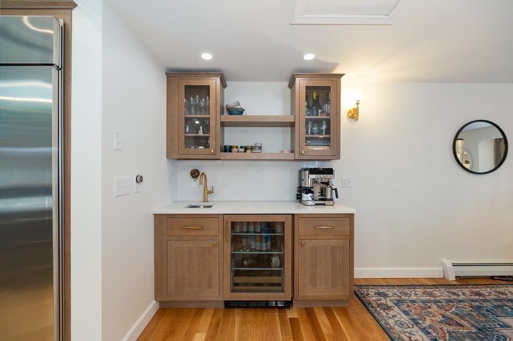 Single Family Residence at 4 Ciaramitaro Ct, Gloucester MA 01930, Gloucester, photo 13 of 42