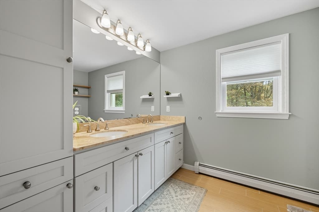 Single Family Residence at 4 Ciaramitaro Ct, Gloucester MA 01930, Gloucester, photo 24 of 42