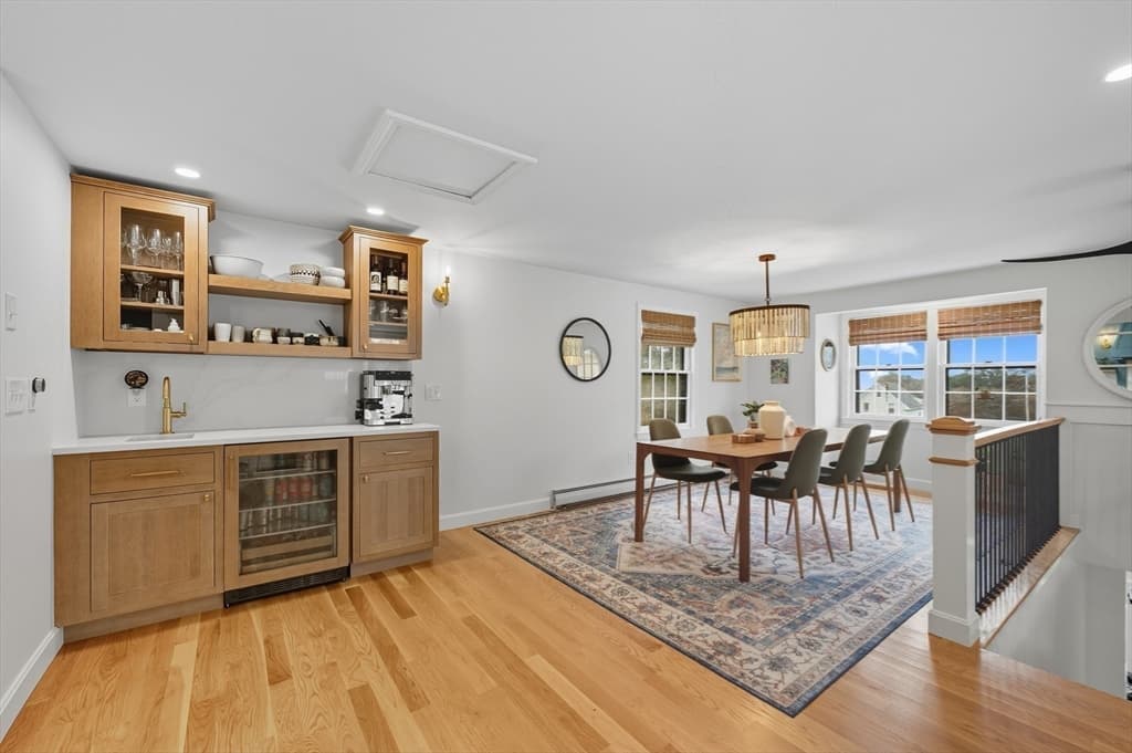 Single Family Residence at 4 Ciaramitaro Ct, Gloucester MA 01930, Gloucester, photo 14 of 42