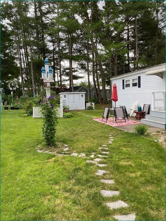 21 Parkwood Drive, Halifax MA 02338 photo 2