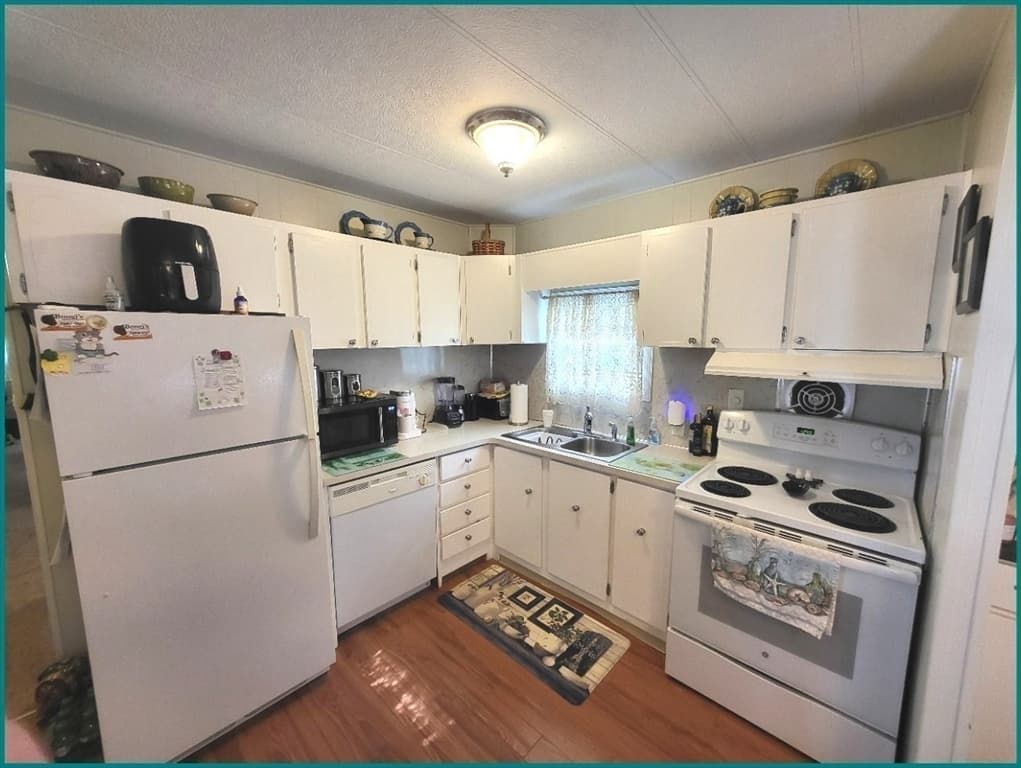 21 Parkwood Drive, Halifax MA 02338 photo 7