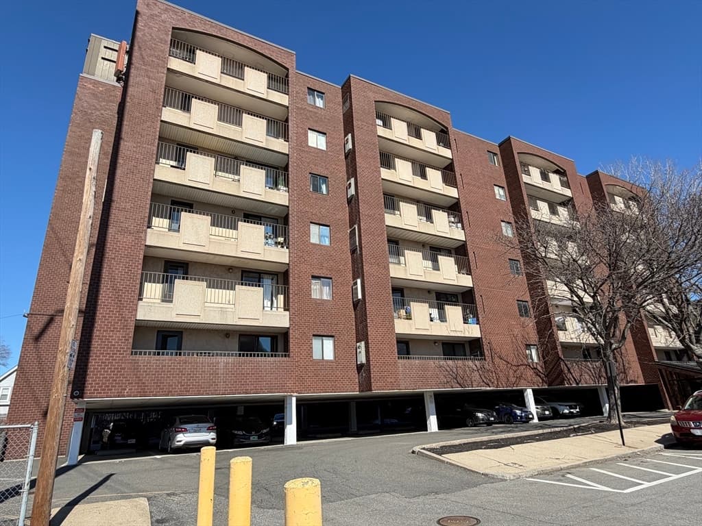 39 Parlin Street # 203, Everett MA 02149